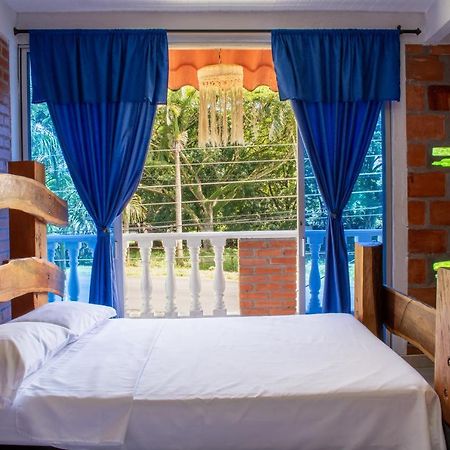 Hotel Luna Llena Mariquita Exteriér fotografie
